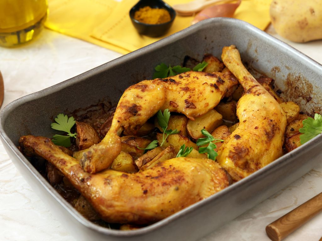 Cuisse de poulet au curry au four facile : Recette de Cuisse de poulet