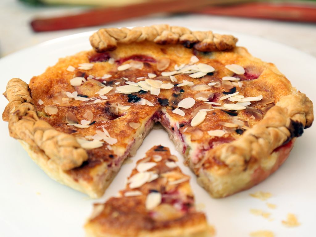 Tarte à La La Rhubarbe Et Aux Fraises : Recette De Tarte à La La ...