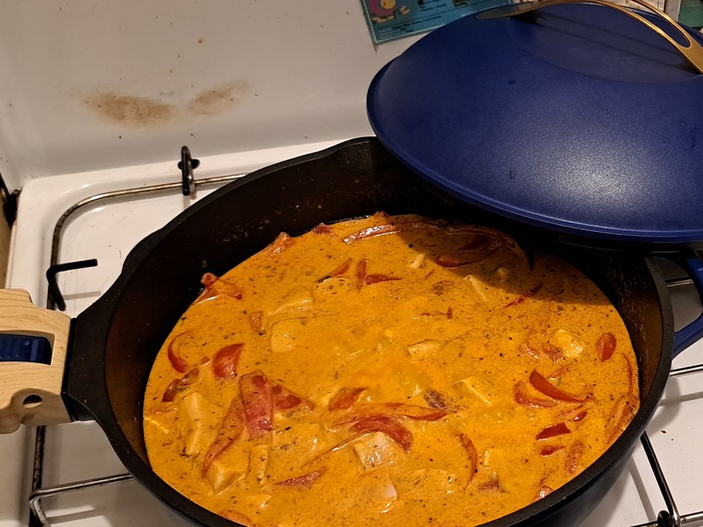 Wok de poisson au curry rouge rapide : découvrez les recettes de