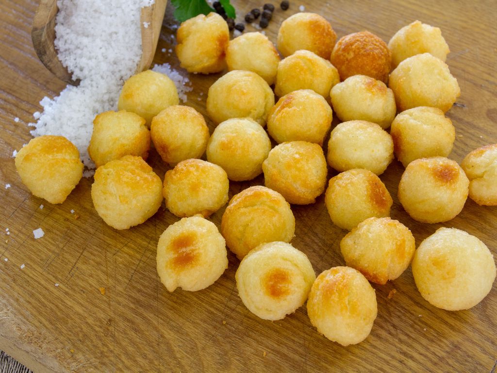 Pommes dauphines surgelées au Airfryer Recette de Pommes dauphines surgelées au Airfryer