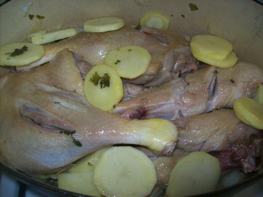 Cuisses De Canard En Cocotte Aux Pommes De Terre