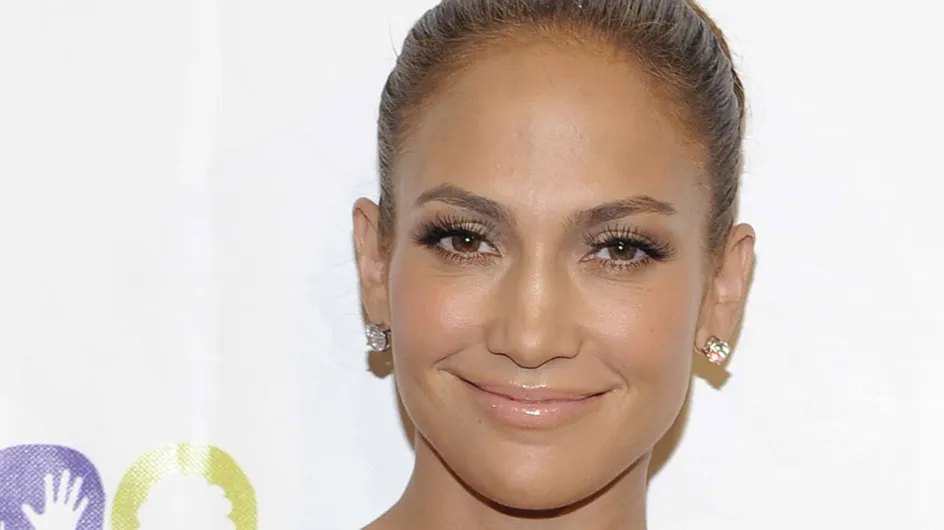 Jennifer Lopez : Nue pour sa nouvelle fragrance (Photos)