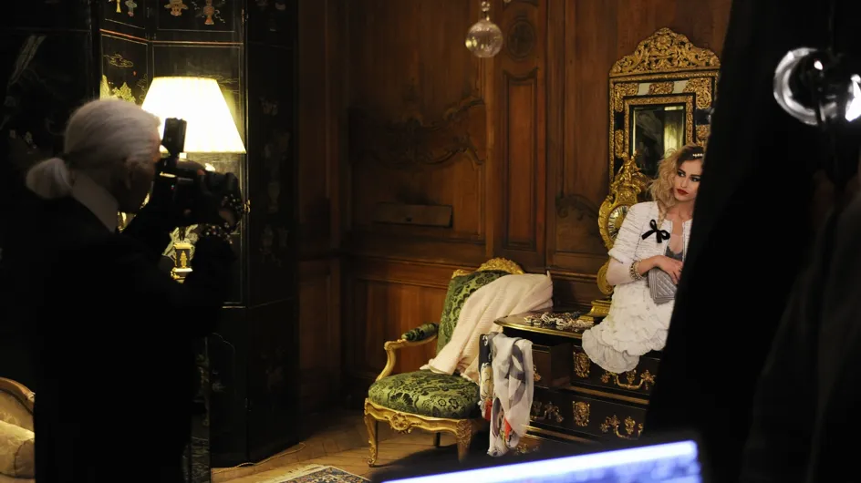 Chanel : Découvrez la vidéo de la campagne du Boy avec Alice Dellal ! (Vidéo)