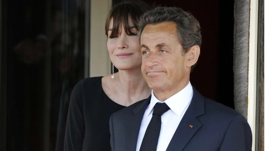 Nicolas Sarkozy : Son baiser volé avec Carla (Vidéo)
