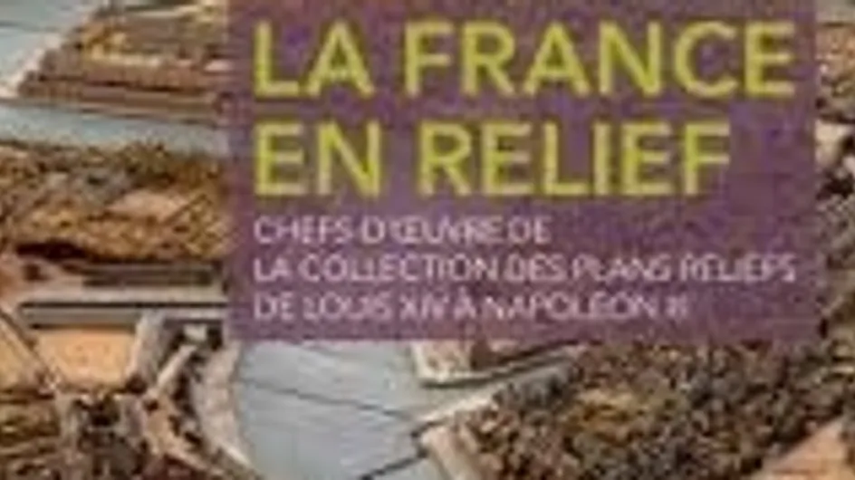 {worldnum 124 Grand-Palais} : La France en relief sous la Nef