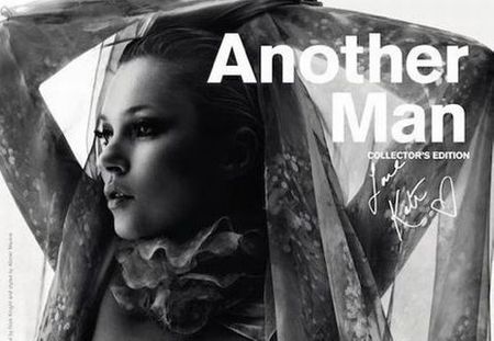Kate Moss : Seins nus pour Another Man Magazine !