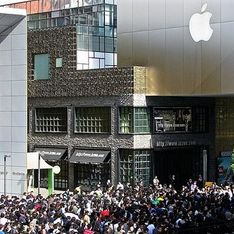 Des Chinois hystériques après la suspension des ventes d’Iphone