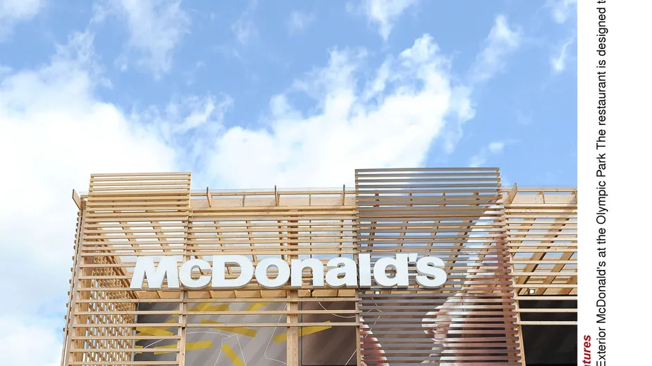 McDonald's : Un malvoyant expulsé du fast-food des Champs-Elysées