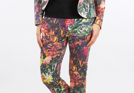 Miranda Kerr : On veut son pantalon à fleurs !