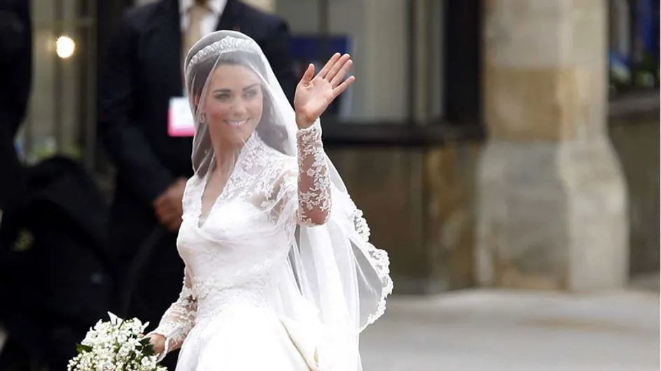 Kate Middleton : Sa robe de mariée au coeur de la polémique (Photos)