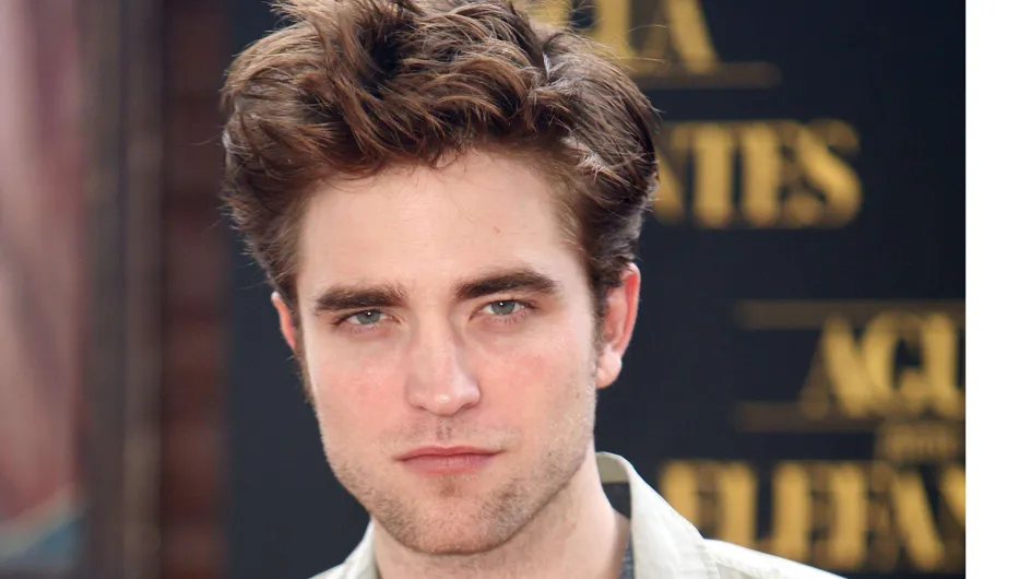 Robert Pattinson : Tatoué jusqu'aux mains !