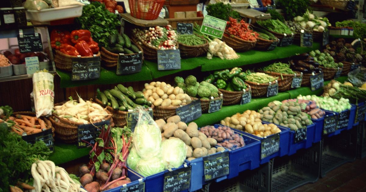 Manger « 5 fruits et légumes » La porte ouverte aux excès