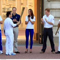 Kate Middleton : Rayonnante pour accueillir la flamme olympique (Photos)