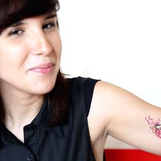 Tatouage sticker : La beauté selon Caro ! (Vidéo)
