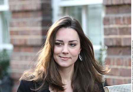 Kate Middleton : Fesses et seins nus dans Closer !