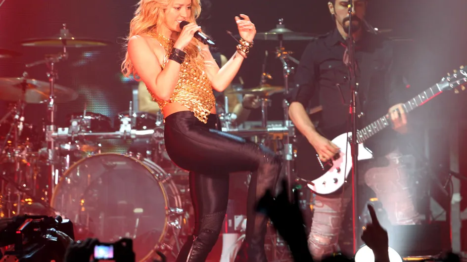 Shakira : Enceinte de 6 mois, mais déchaînée sur scène ! (Vidéo)