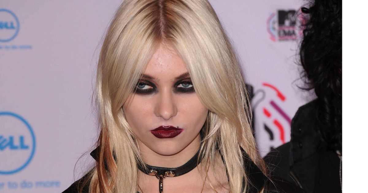 Taylor Momsen : Après Gossip Girl, la rockeuse se dénude (Vidéo)