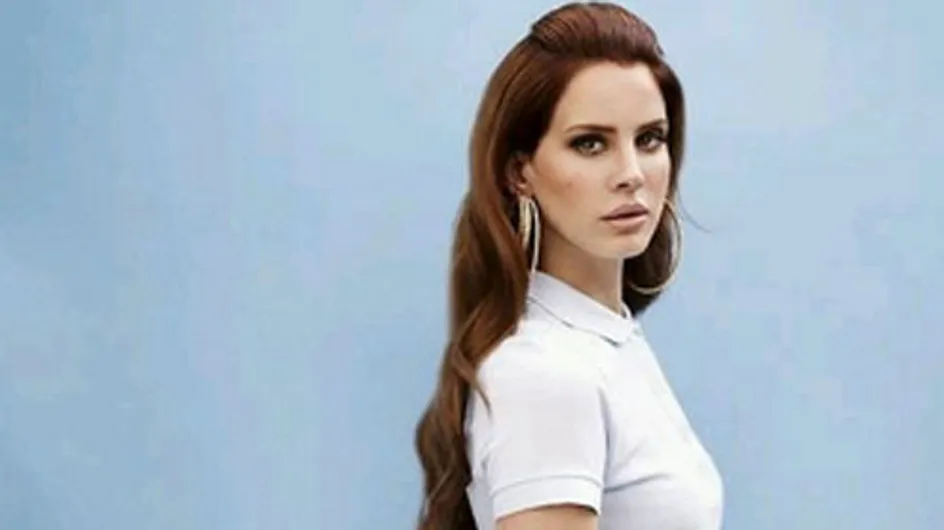 Lana Del Rey : Nouvelle égérie Versace ? (Photos)