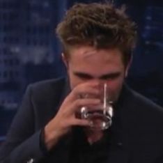 Robert Pattinson : Ivre pendant une interview (Vidéo)