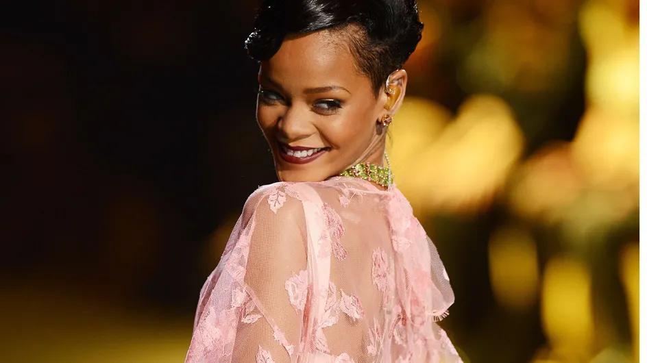 Rihanna : Son show Victorias’s Secret en lingerie sexy… (Photos)
