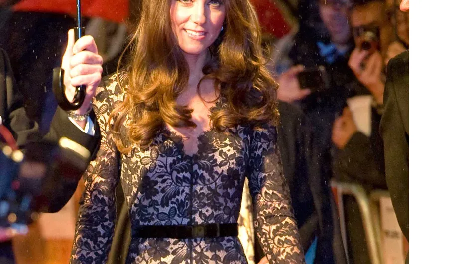 Kate Middleton : Sa robe transparente refait surface (Photos)