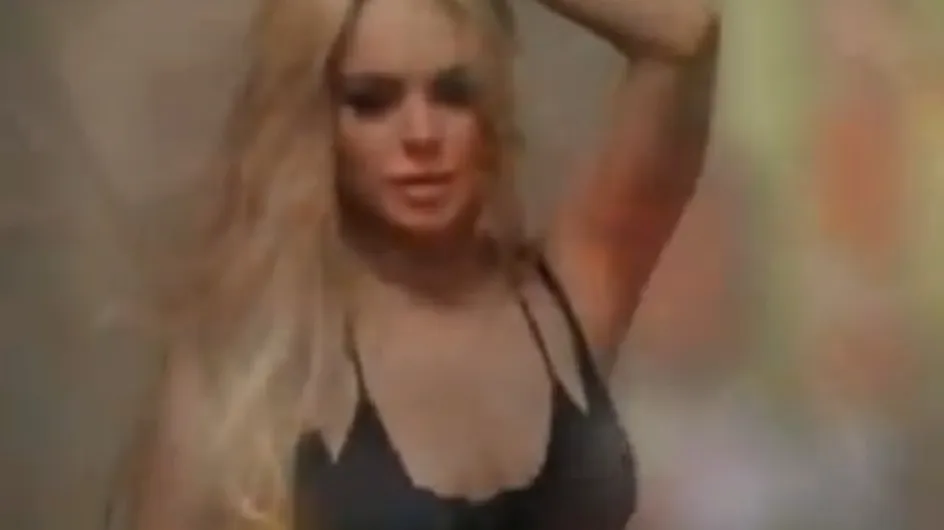 Lindsay Lohan : Sexy dans le nouveau clip de REM (Vidéo)