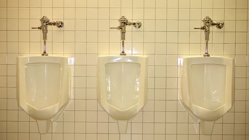 Toilettes Publiques Le Lieu Qui Fait Trembler Les Hommes