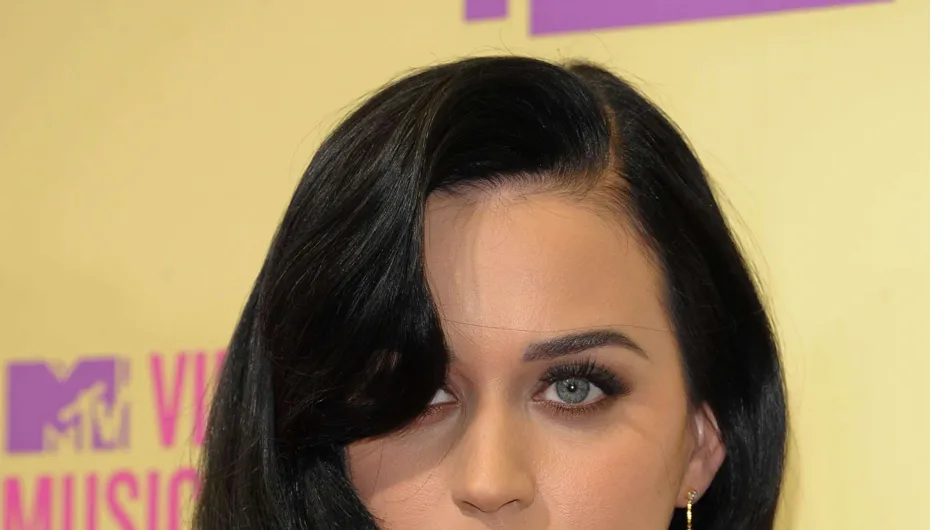 Katy Perry : A 28 ans, elle découvre qu’elle a une sœur cachée