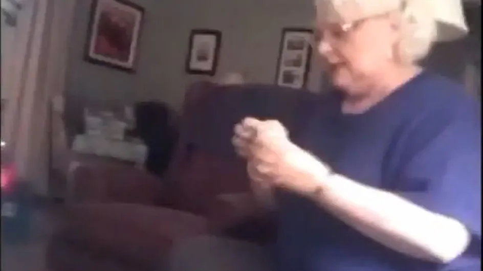 Insolite : Regardez la réaction de cette femme lorsqu'elle apprend qu'elle va devenir grand-mère (Vidéo)