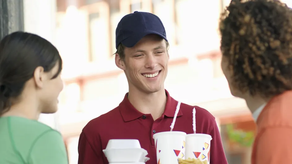 McDonald's : Un serveur crachait dans les boissons
