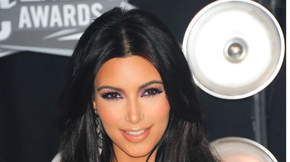 Kim Kardashian : Le secret de sa belle peau (Photos)