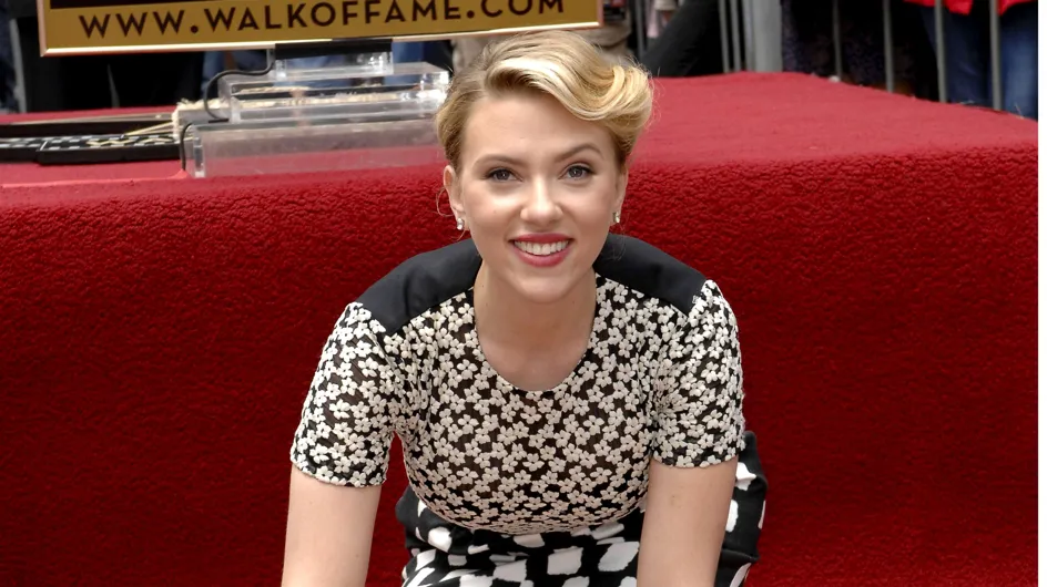 Scarlett Johansson : Superbe pour recevoir son étoile ! (Photos)