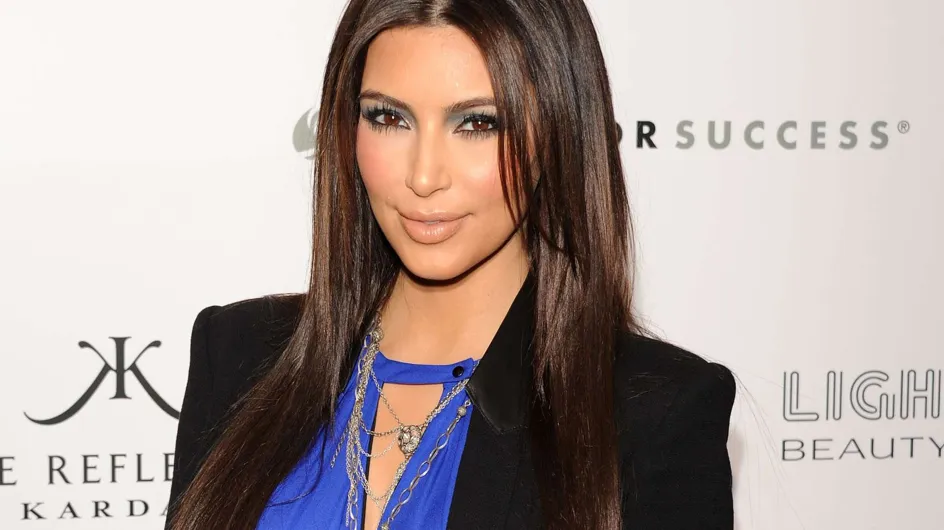 Kim Kardashian : Blonde et sexy en lingerie (Photos)