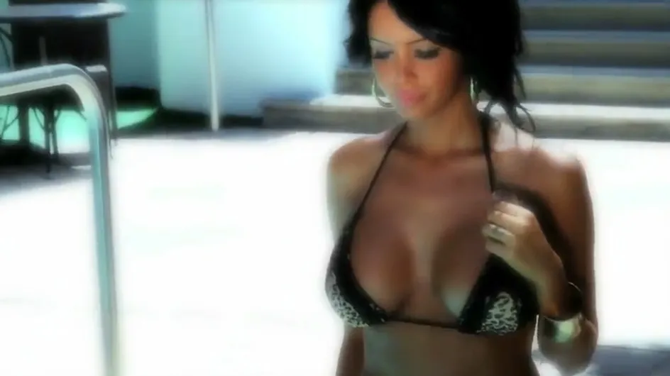 Nabilla : Sexy en bikini dans le clip de Sofiane (Vidéo)