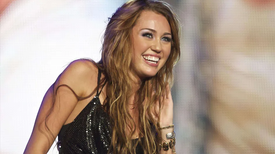 Miley Cyrus : Son nouveau tatouage fait jaser (Photos)