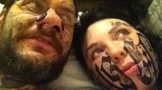 site de rencontre personne tatoué