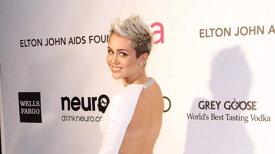 Miley Cyrus : Elle fait la fête avec un homme mystérieux