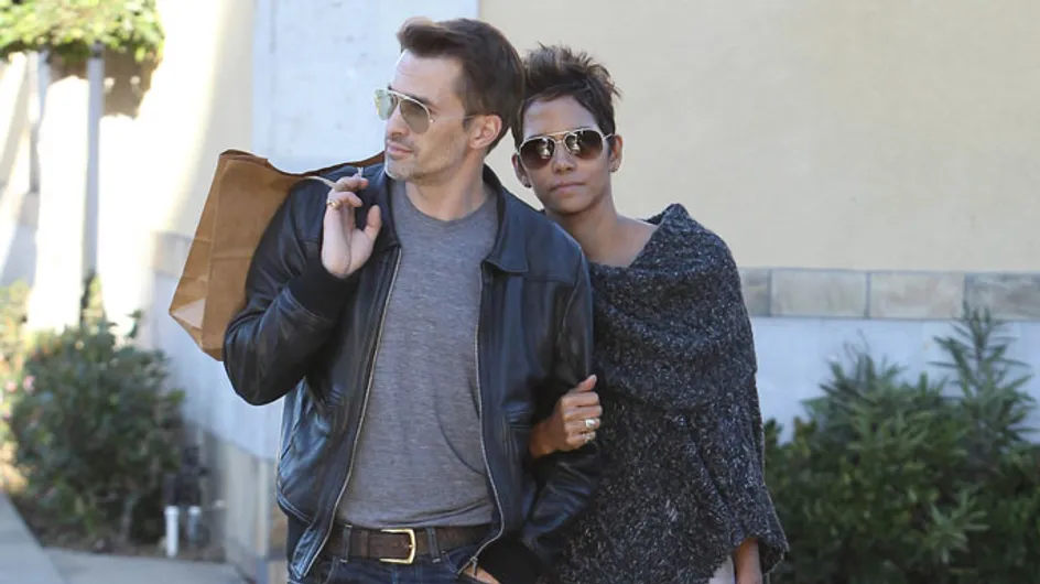Olivier Martinez and Halle Berry "in violent paparazzi scrap" at LAX