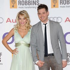 Michael Bublé's wife Luisana Lopilato plays his music to her baby bump