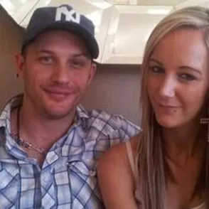 Tom Hardy fulfills cancer sufferer's wish with surprise lunch date