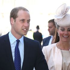 Pregnant Kate Middleton steps out with Prince William at Queen's Coronation service