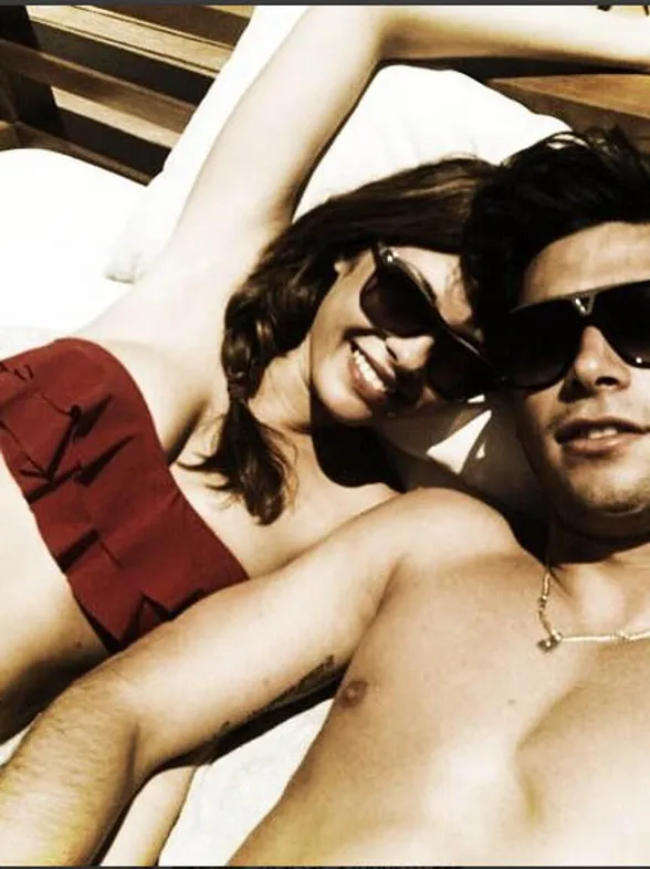 Jessica Bueno de vacaciones junto a Jota Peleteiro