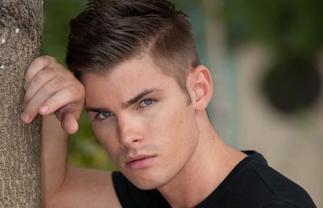 Ste turns up with a horrible message