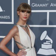 Taylor Swift fans force Abercrombie to withdraw hurtful T-shirt about singer's love life