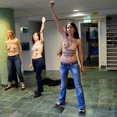 Suède : Trois Femen seins nus dans une mosquée