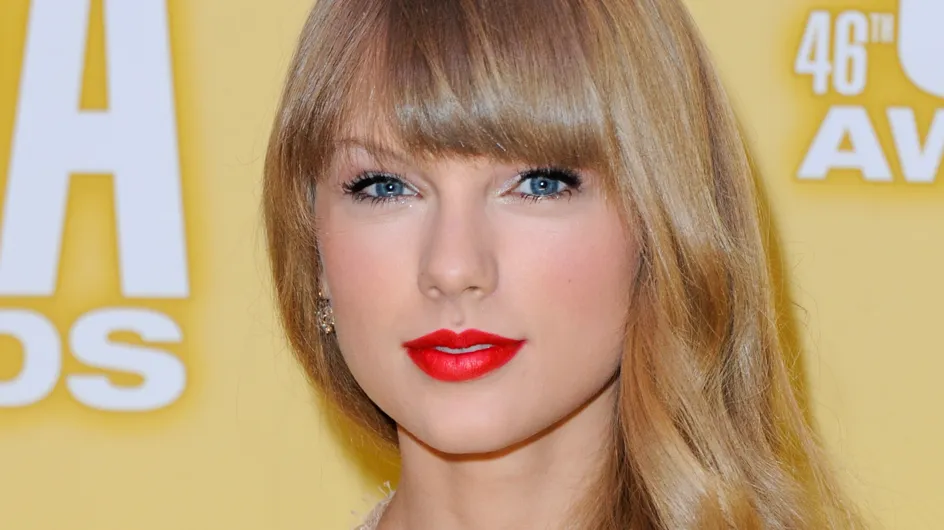 Taylor Swift, poupée bohème dans la pub pour son nouveau parfum (Vidéo)