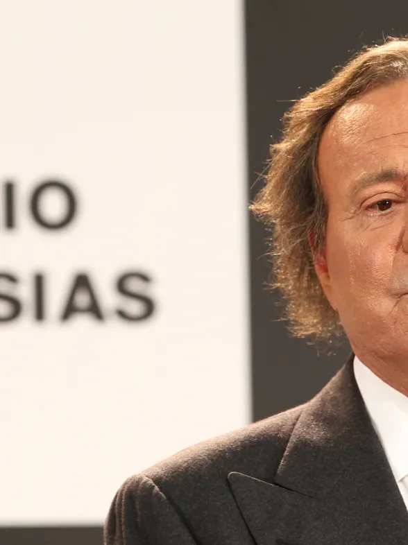 Julio Iglesias se confiesa: 'No me considero un buen padre'