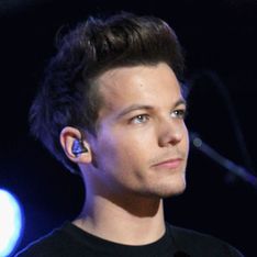 Louis Tomlinson swears at fans as other 1D boys appear on sexy online chat room