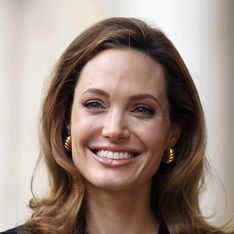 Angelina Jolie : Pour la première fois en décolleté après sa mastectomie (Photos)