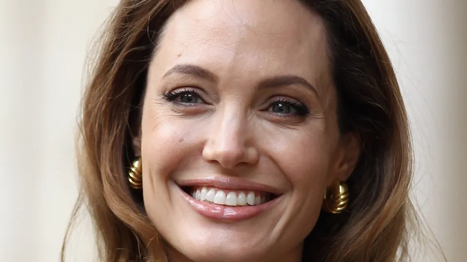 Angelina Jolie : Pour la première fois en décolleté après sa mastectomie (Photos)
